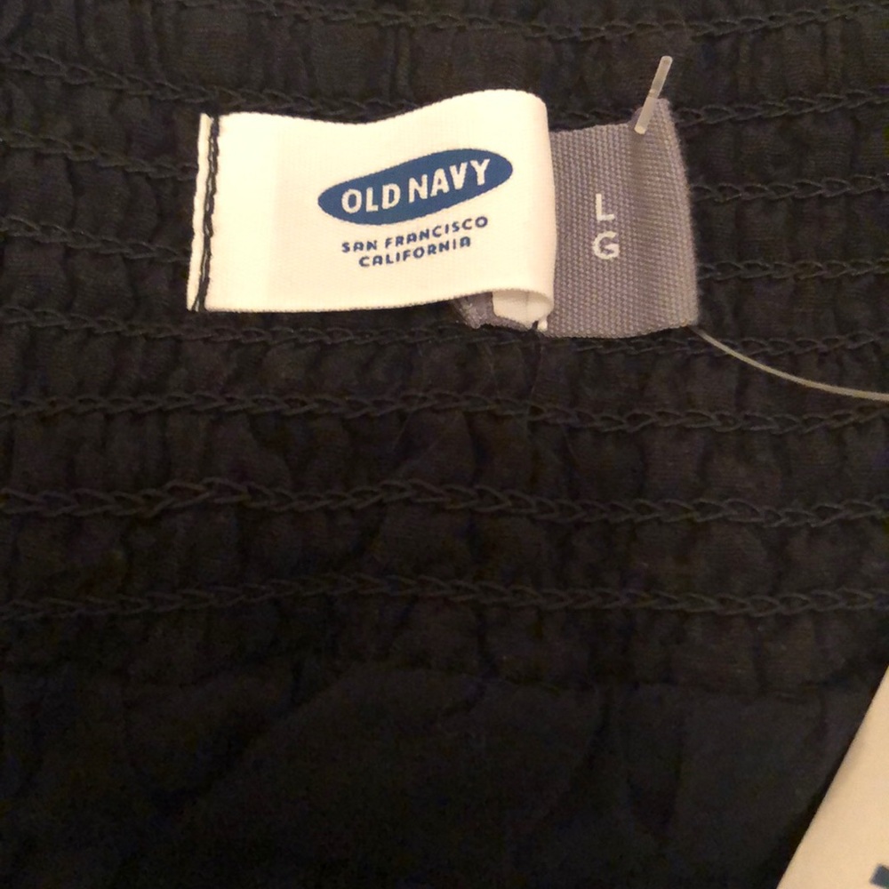 Old Navy embroidered full skirt - Picture 6 of 7